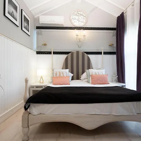 St. Michael 3*
